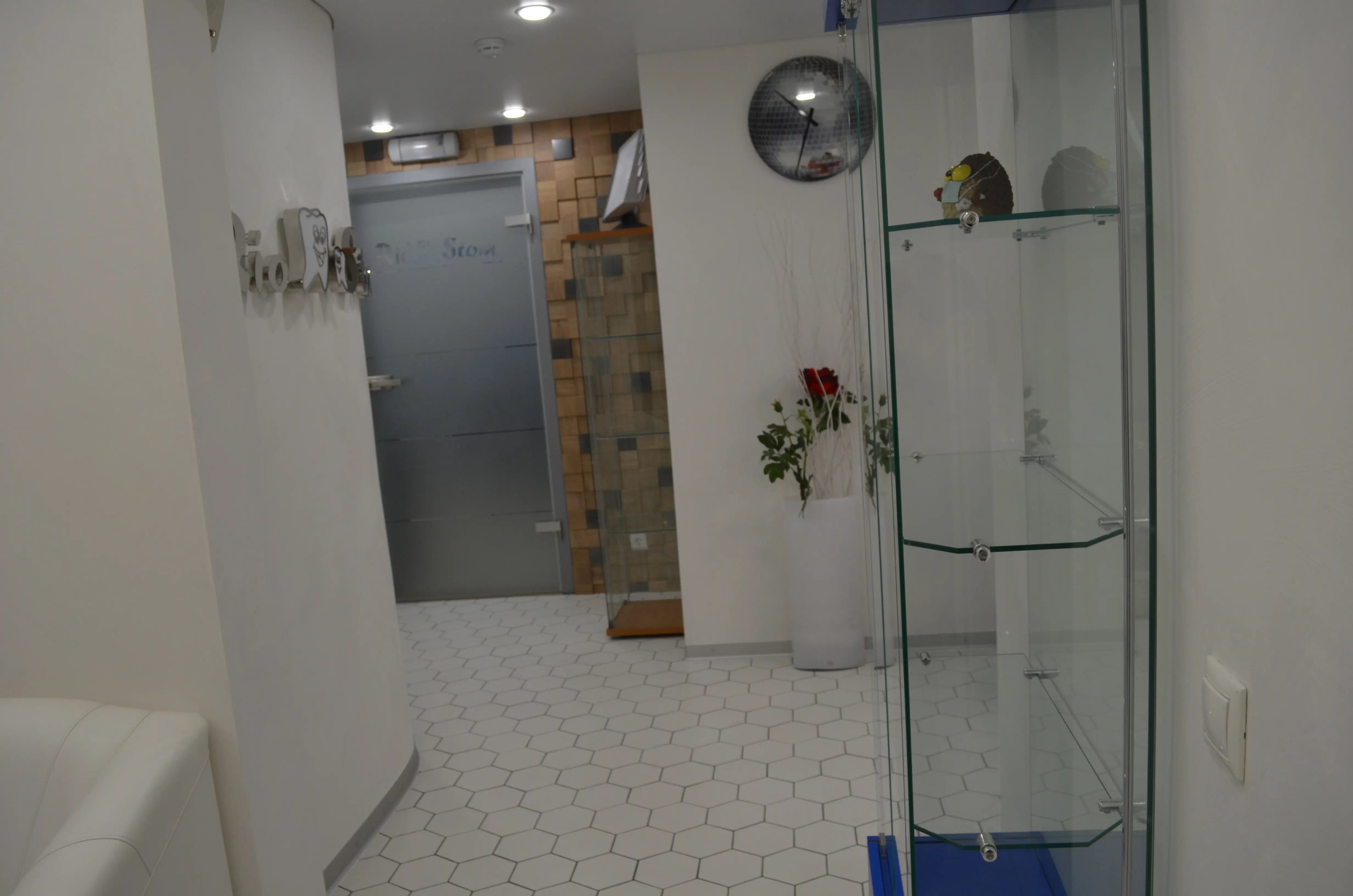 Клиентская зона и стойка, фото 33